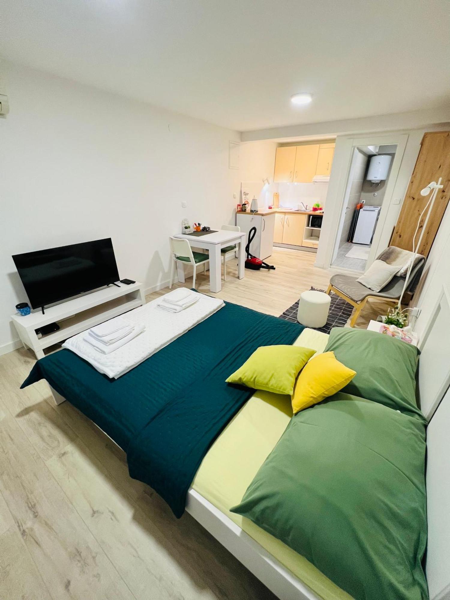 Central Moon Apartment No.2 Сплит Екстериор снимка